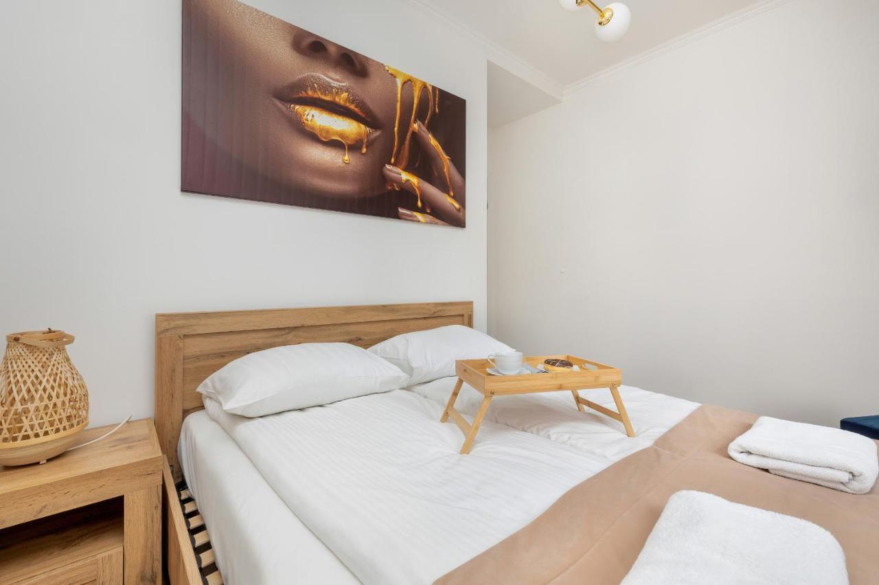 Beautiful One Bedroom Apartment Zamkowa By Rent Like Home Gdańsk Zewnętrze zdjęcie